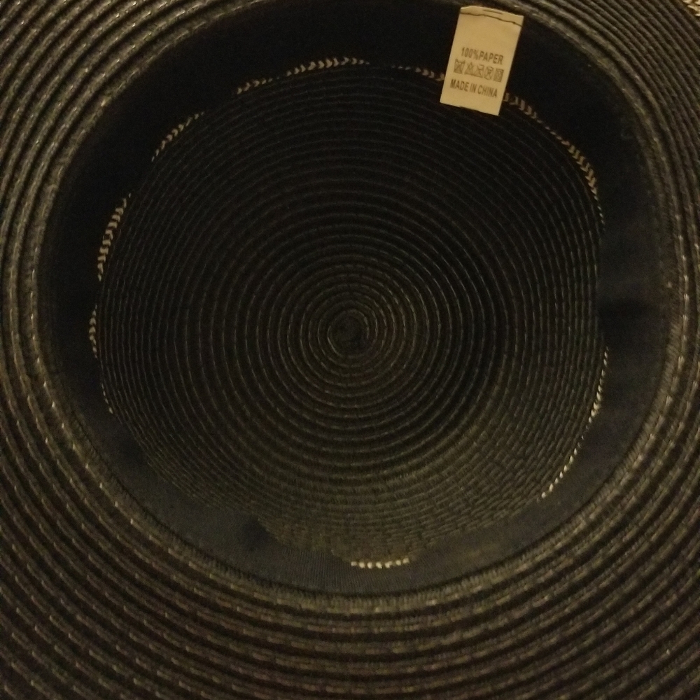 Straw hat - Picture 4 of 4